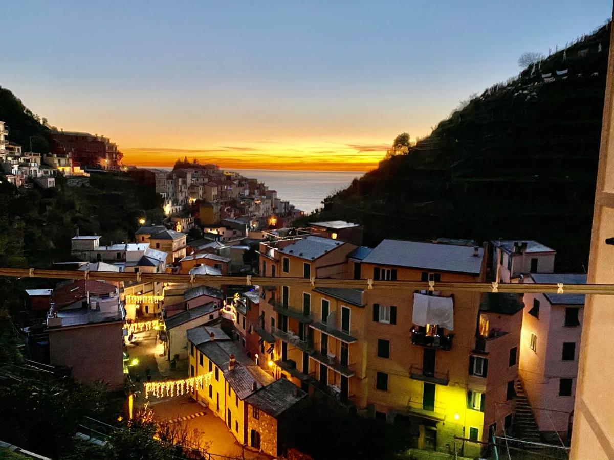 The Manarola Main Plaza Exterior foto